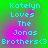 Pixelated text reads "Katelyn Loves The Jonas Brothers<3" on a green-to-purple gradient background with cyan lettering.